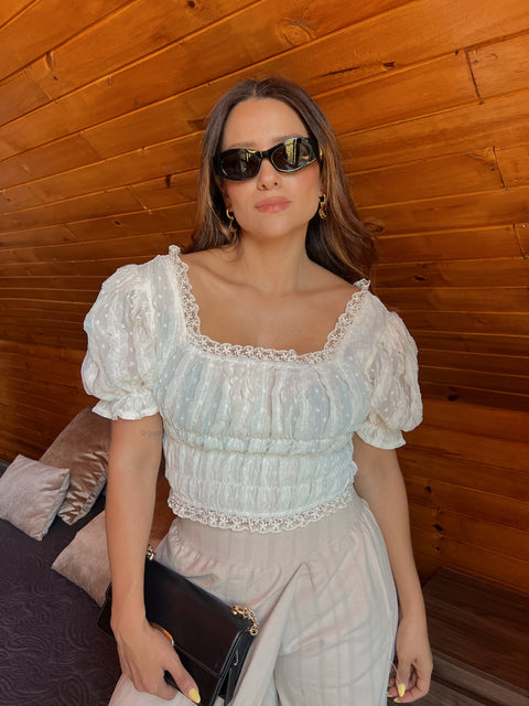 Top Lace Puff Corto Nude