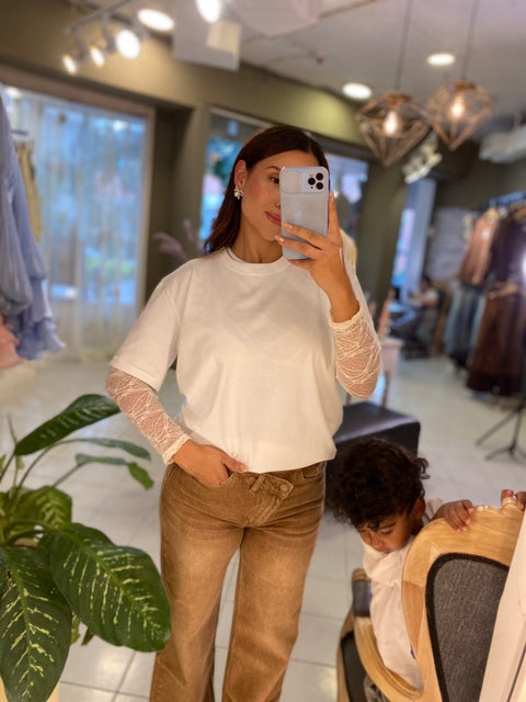 Jean café doble botón